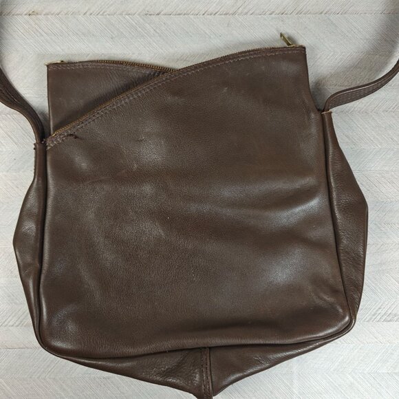 Vintage 60s Brown Genuine Leather Shoulder Bag Asymmetrical Boho Hippie - Picture 3 of 11